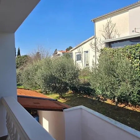Gostinjska kuća Vida Porec 3*